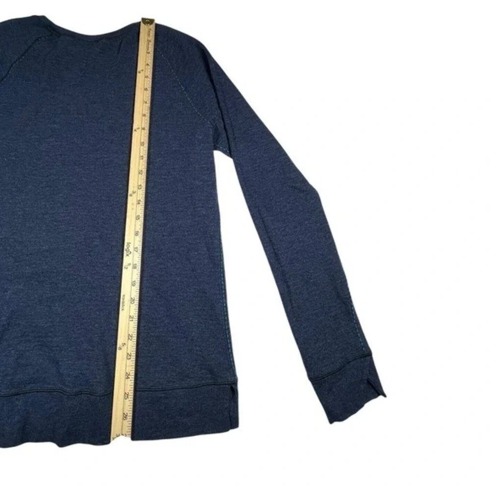 Lululemon‎ Reversible Striped Teal Black & Heathered Navy Long Sleeve Top 10 EUC